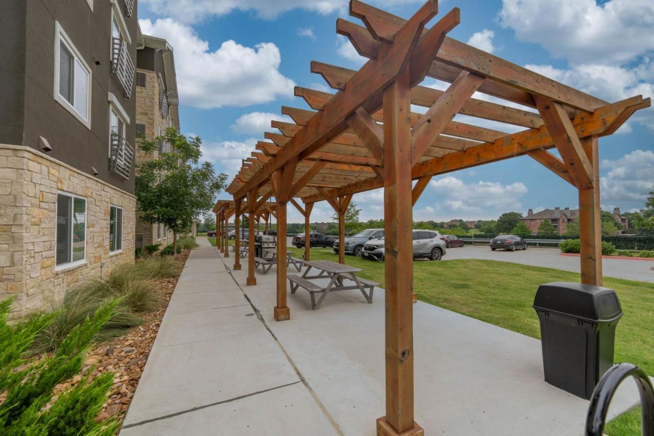 Soka Suites Dallas - Las Colinas เออร์วิง ภายนอก รูปภาพ