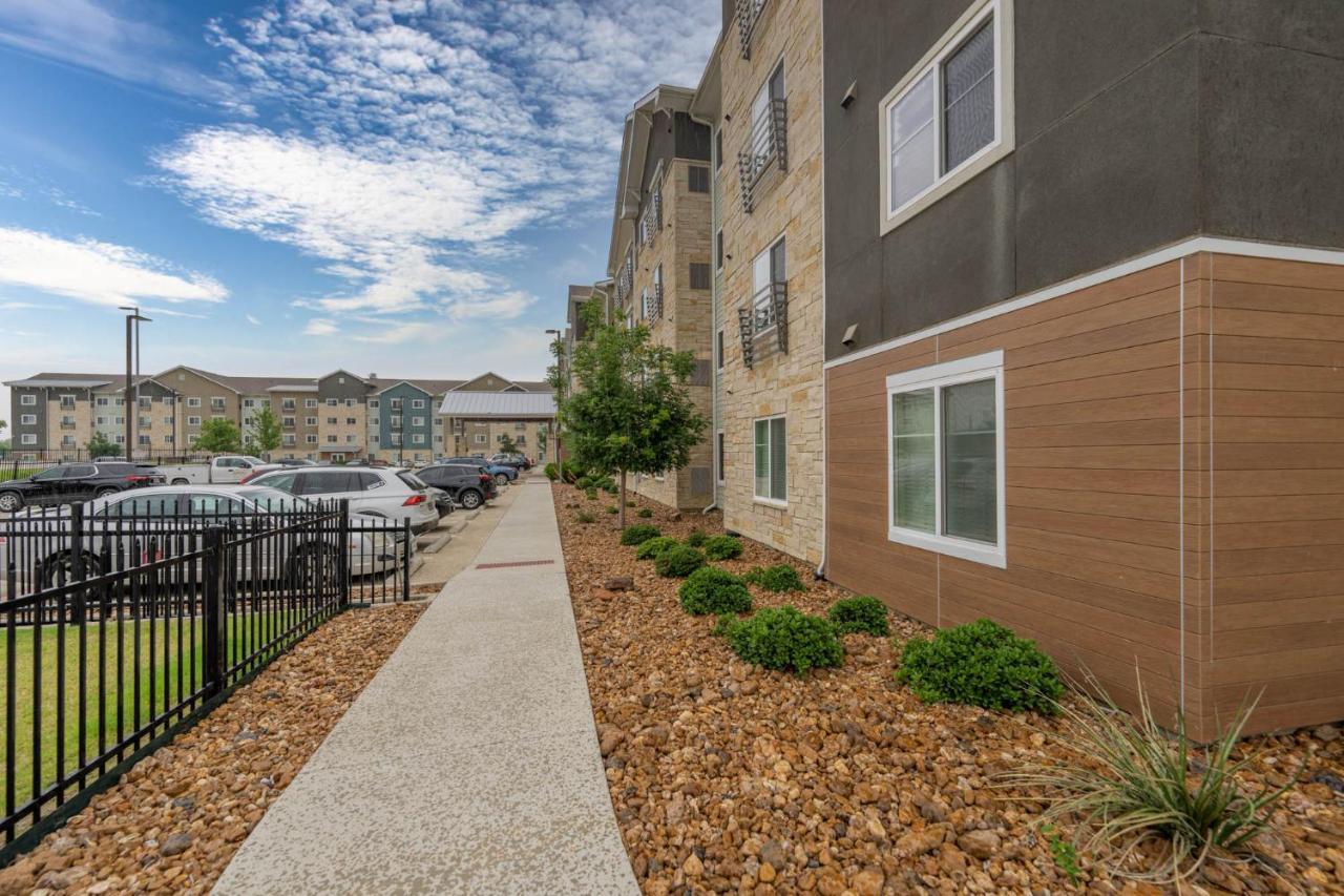 Soka Suites Dallas - Las Colinas เออร์วิง ภายนอก รูปภาพ