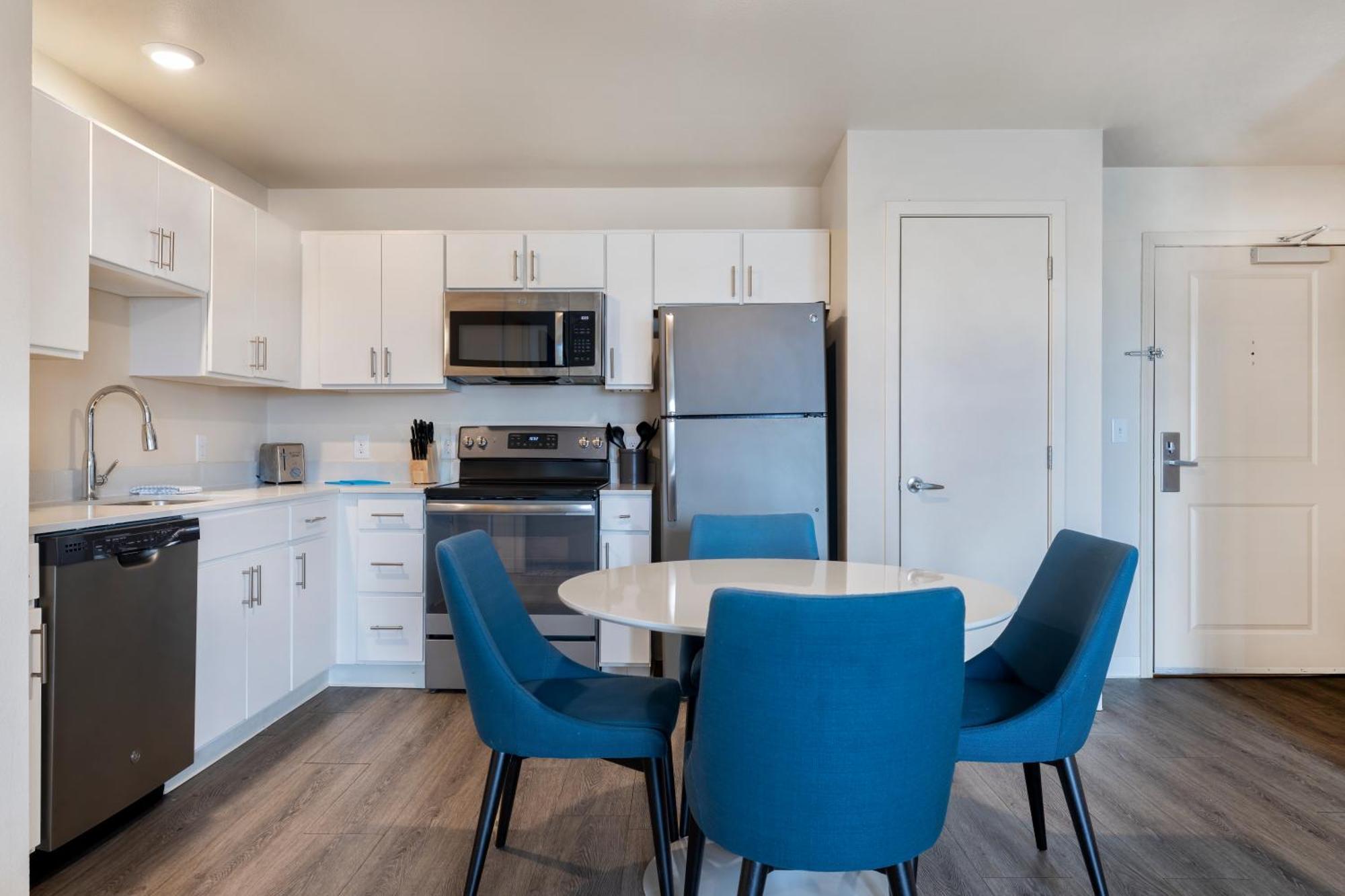 Soka Suites Dallas - Las Colinas เออร์วิง ภายนอก รูปภาพ